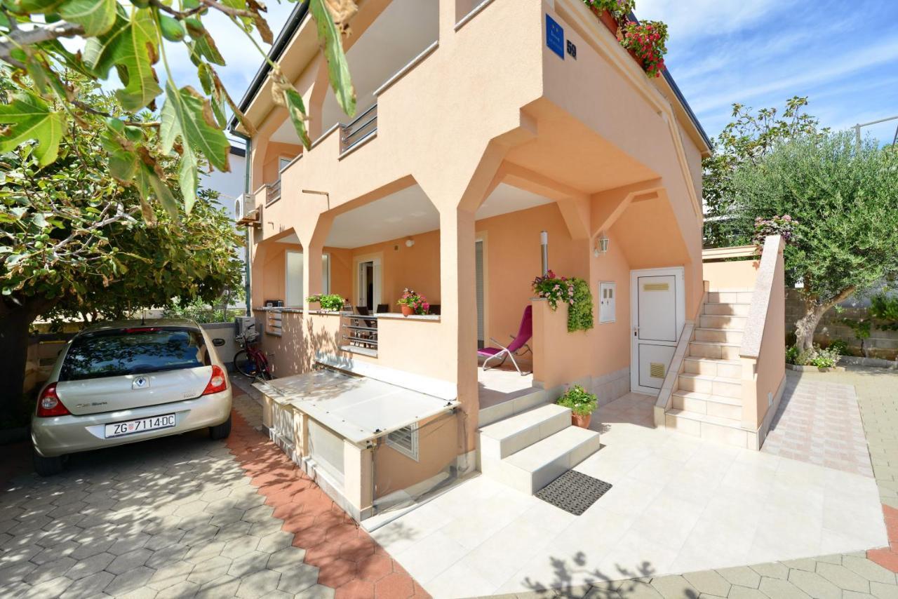 Apartment Nada Vir Exteriér fotografie