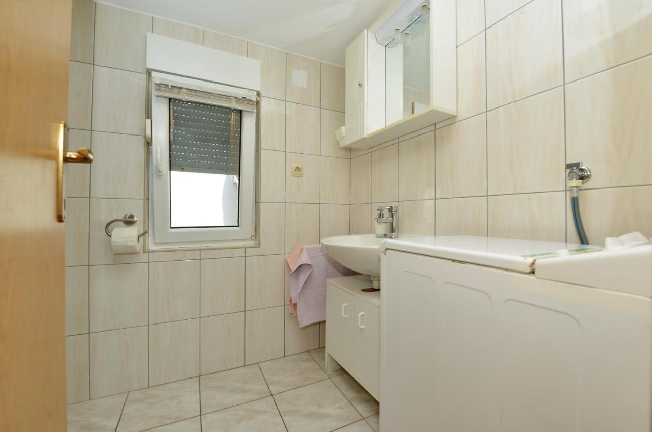 Apartment Nada Vir Exteriér fotografie