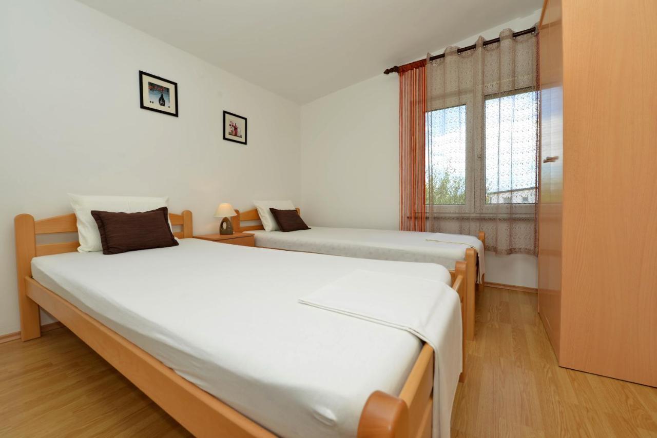 Apartment Nada Vir Exteriér fotografie